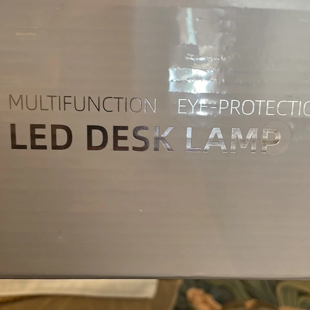 Led Lamp NWT